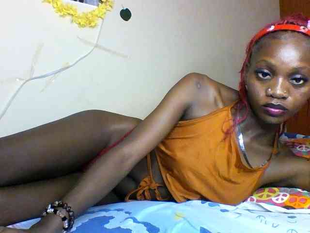 Luna-Noir webcam