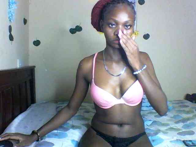 Luna-Noir webcam