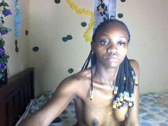 Luna-Noir webcam