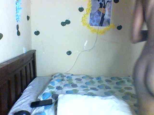 Luna-Noir webcam
