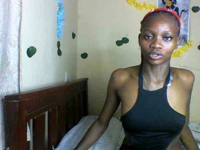 Luna-Noir webcam