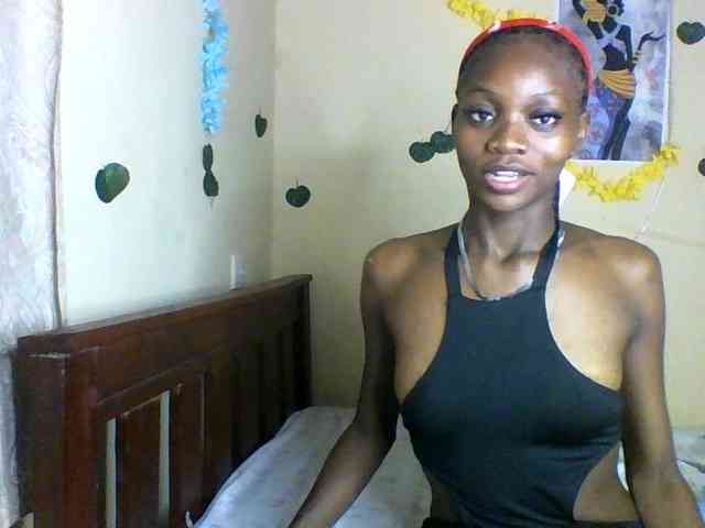 Luna-Noir webcam