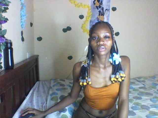 Luna-Noir webcam