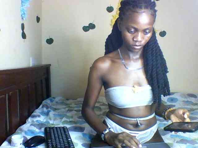 Luna-Noir webcam