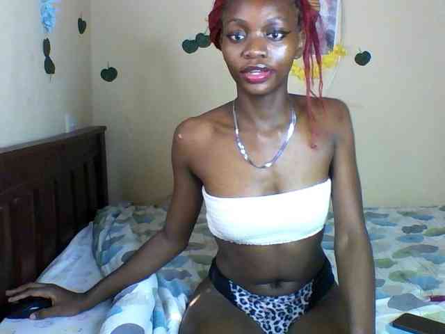 Luna-Noir webcam