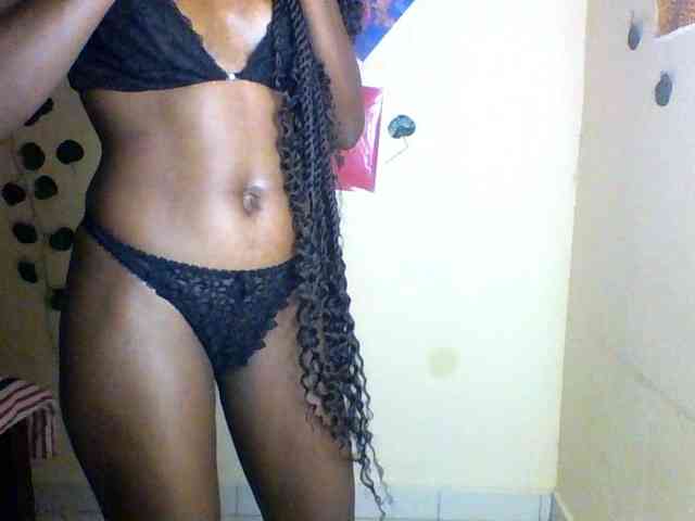 Luna-Noir webcam