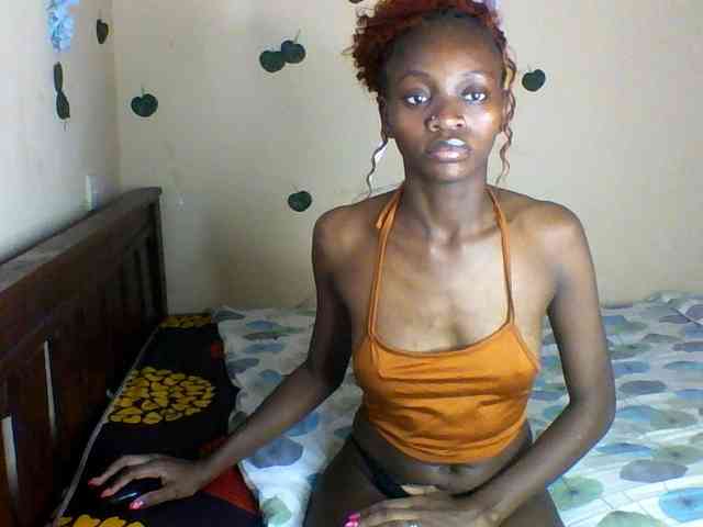 Luna-Noir webcam