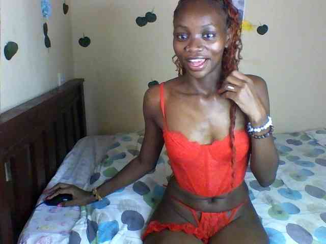 Luna-Noir webcam
