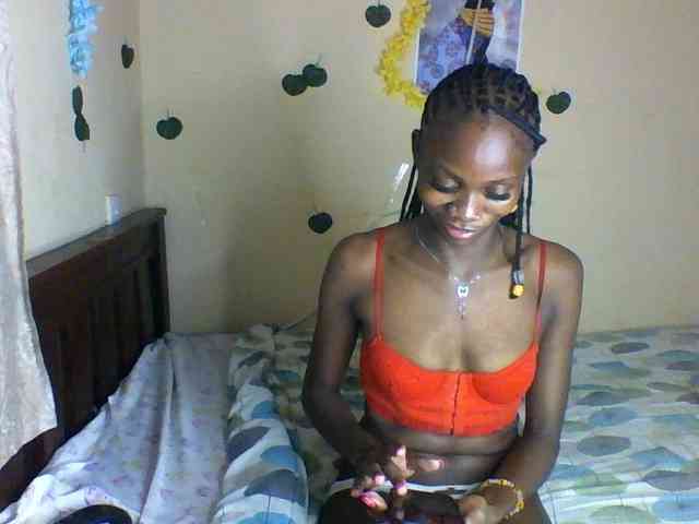 Luna-Noir webcam