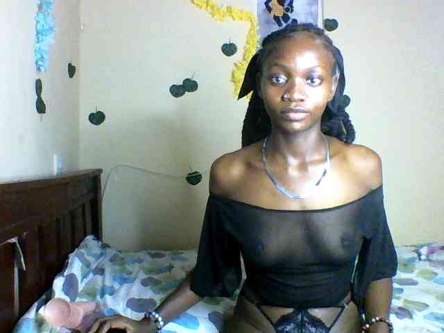Luna-Noir webcam