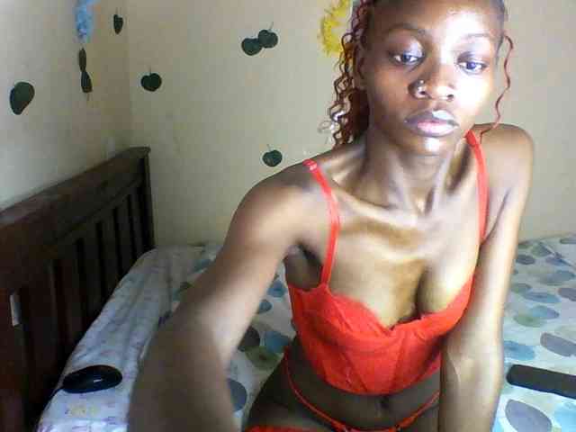 Luna-Noir webcam