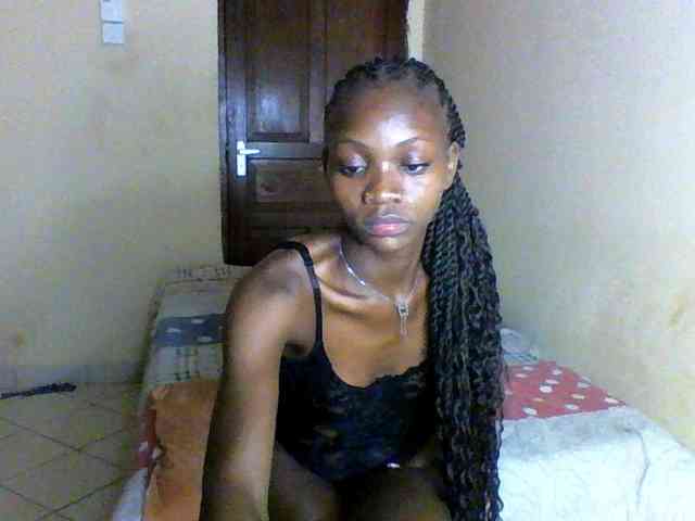 Luna-Noir webcam