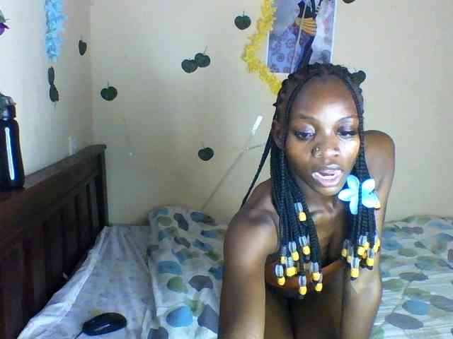 Luna-Noir webcam