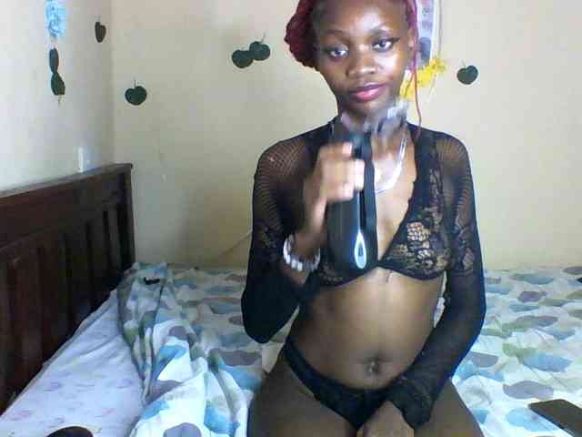 Luna-Noir webcam