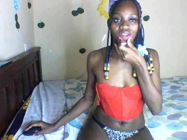 Luna-Noir webcam