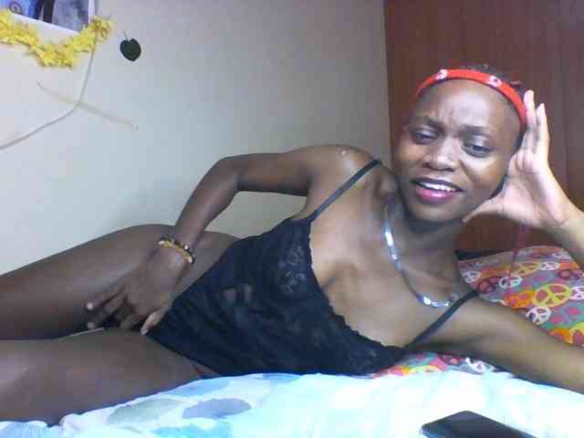 Luna-Noir webcam