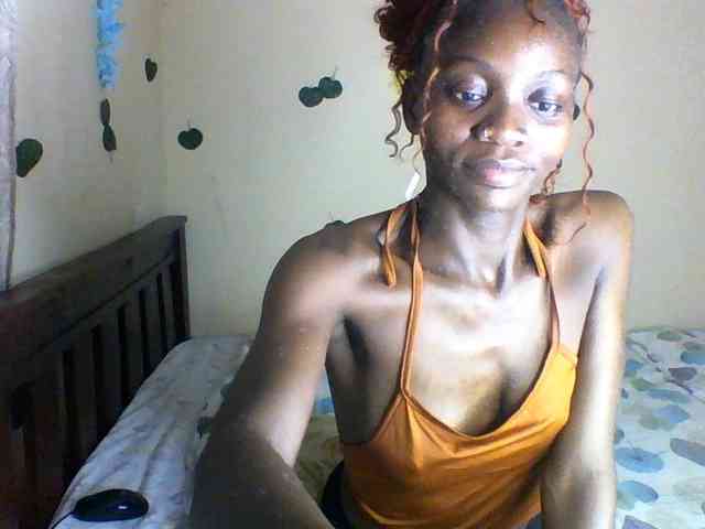 Luna-Noir webcam