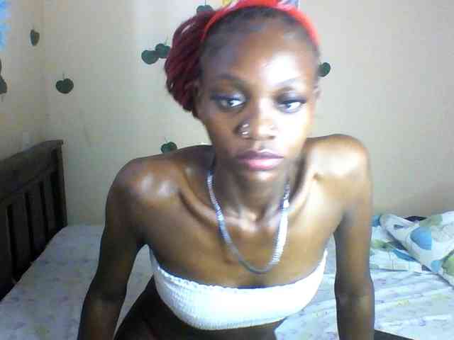 Luna-Noir webcam