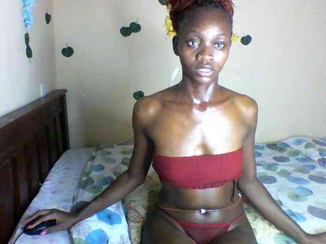 Luna-Noir webcam