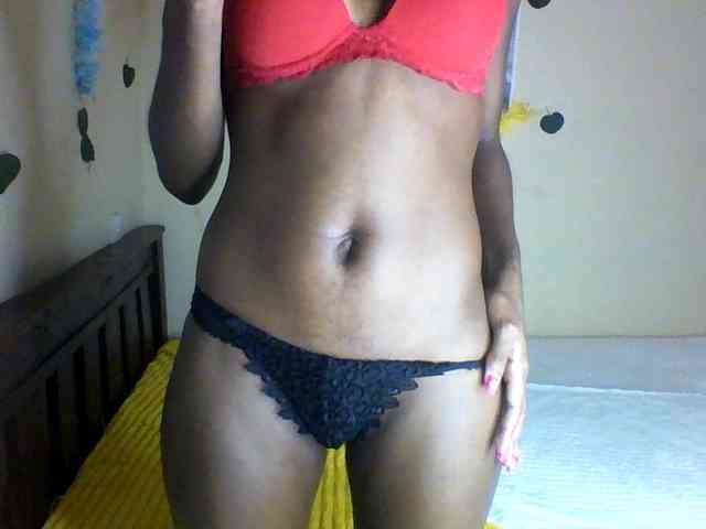 Luna-Noir webcam