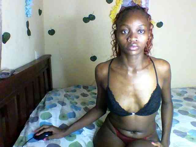 Luna-Noir webcam