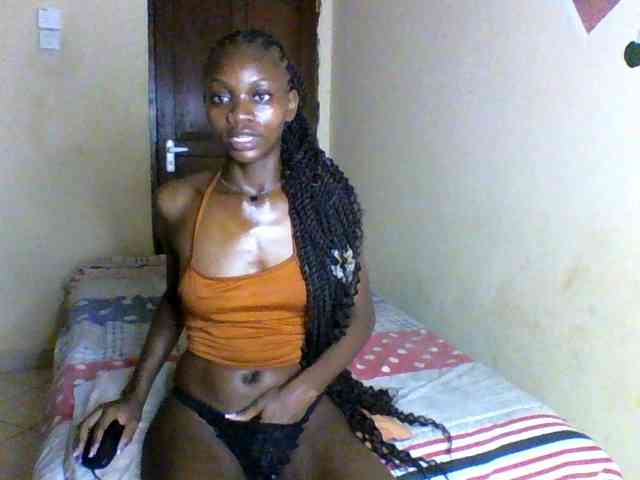 Luna-Noir webcam