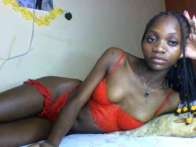 Luna-Noir webcam