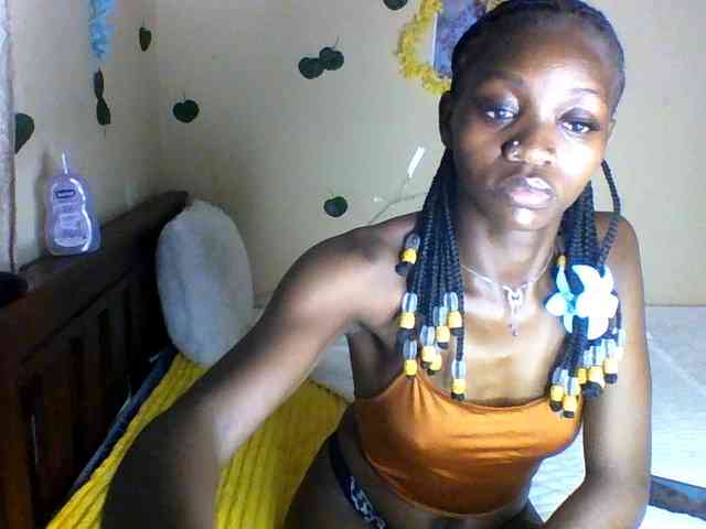 Luna-Noir webcam