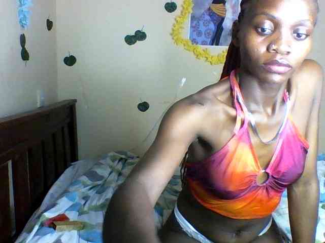 Luna-Noir webcam
