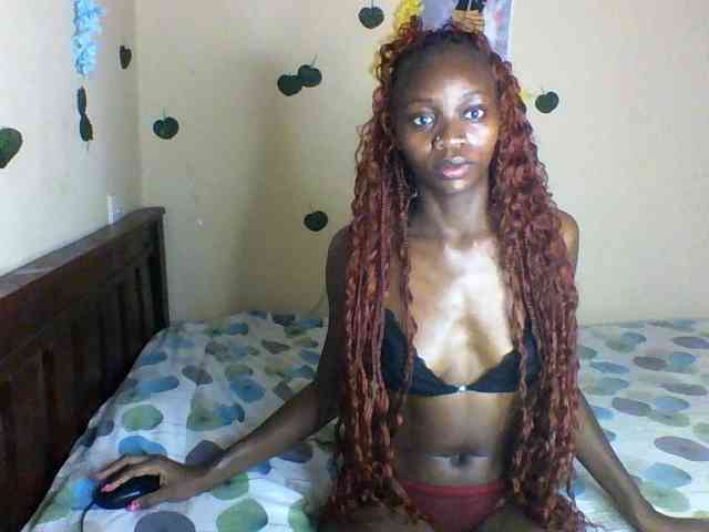 Luna-Noir webcam