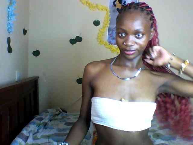 Luna-Noir webcam