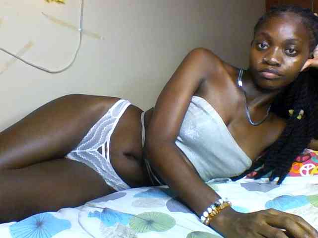 Luna-Noir webcam