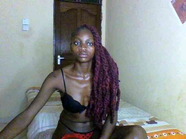 Luna-Noir webcam
