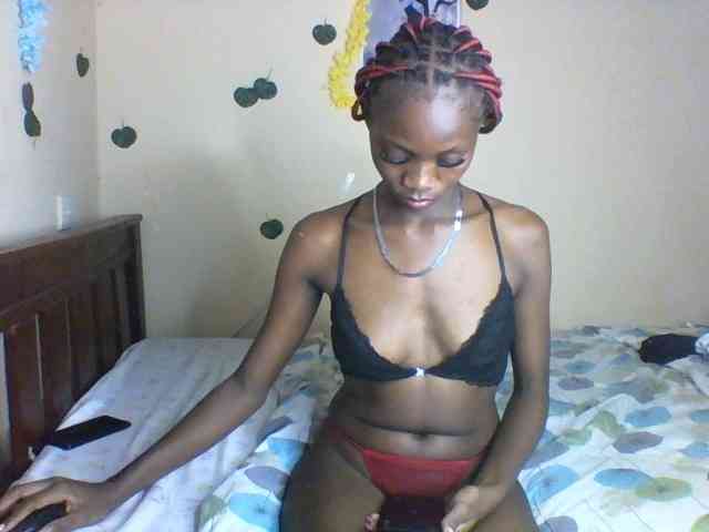 Luna-Noir webcam