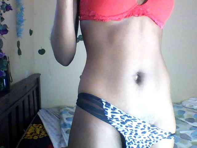 Luna-Noir webcam