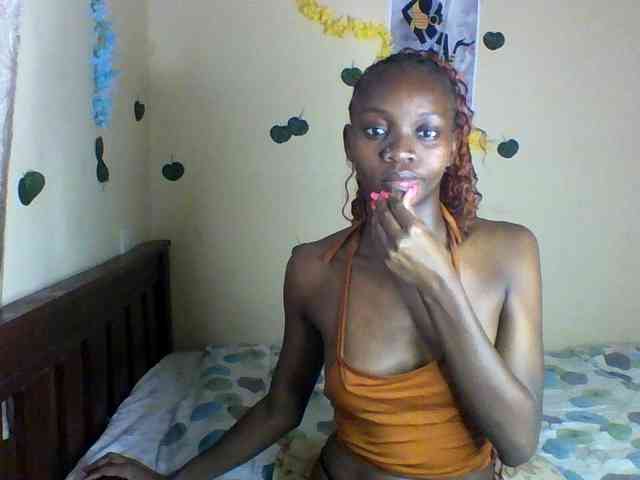 Luna-Noir webcam