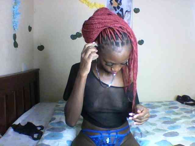 Luna-Noir webcam