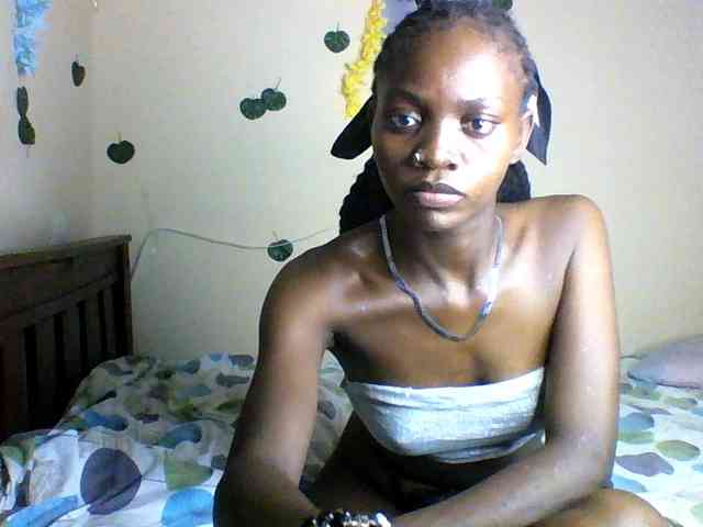 Luna-Noir webcam