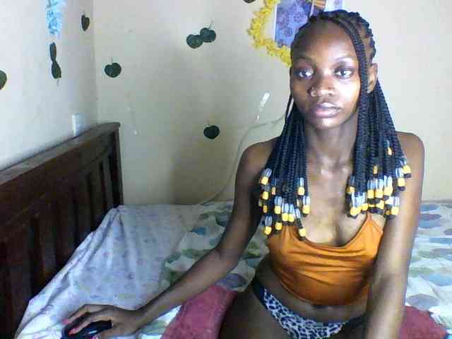 Luna-Noir webcam