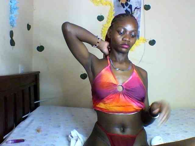 Luna-Noir webcam