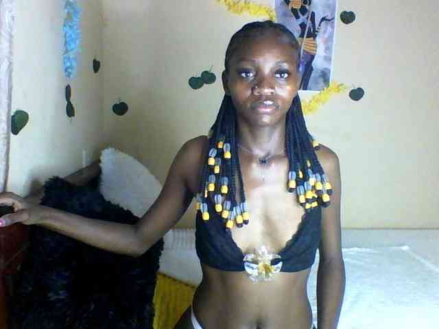 Luna-Noir webcam