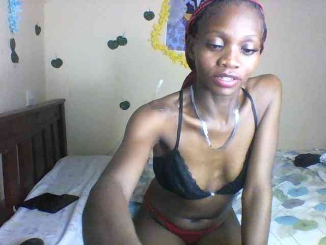 Luna-Noir webcam
