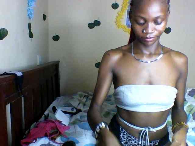 Luna-Noir webcam