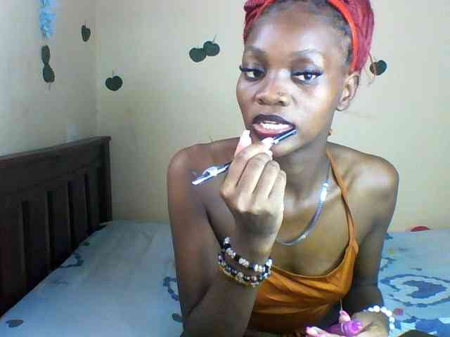 Luna-Noir webcam
