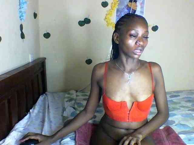 Luna-Noir webcam