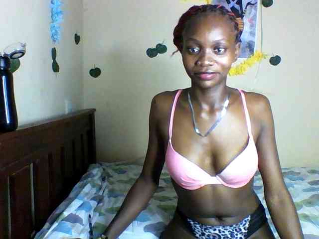 Luna-Noir webcam