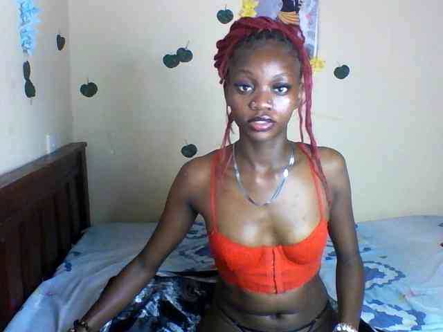 Luna-Noir webcam