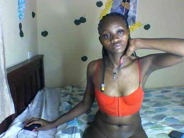 Luna-Noir webcam