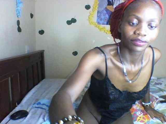 Luna-Noir webcam