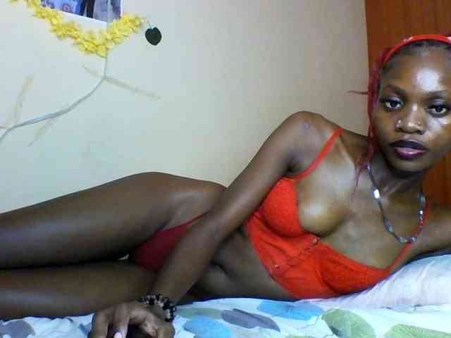 Luna-Noir webcam